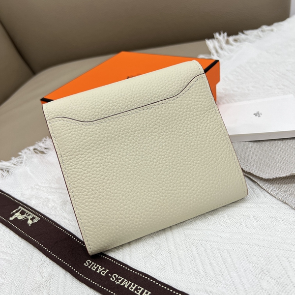 エルメス財布コピー背面デザイン